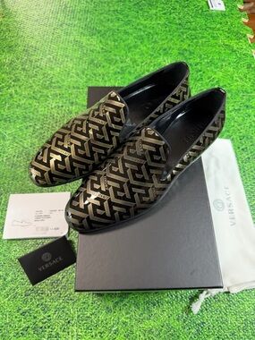 Versace Loafers Men Size 9 EU 42 US All Over Print Authentic